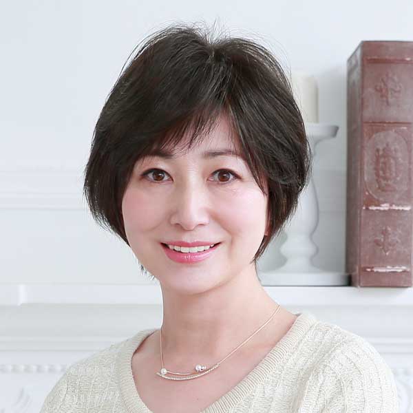 プリシラ 白髪かくしウィッグ つむじタイプ ST-004 2N(ナチュラルブラック)