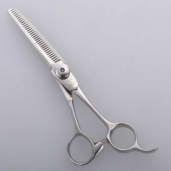 【ナルト】usedシザース (167) 5.4インチ34目 ランクC 研ぎ・メンテナンス済み