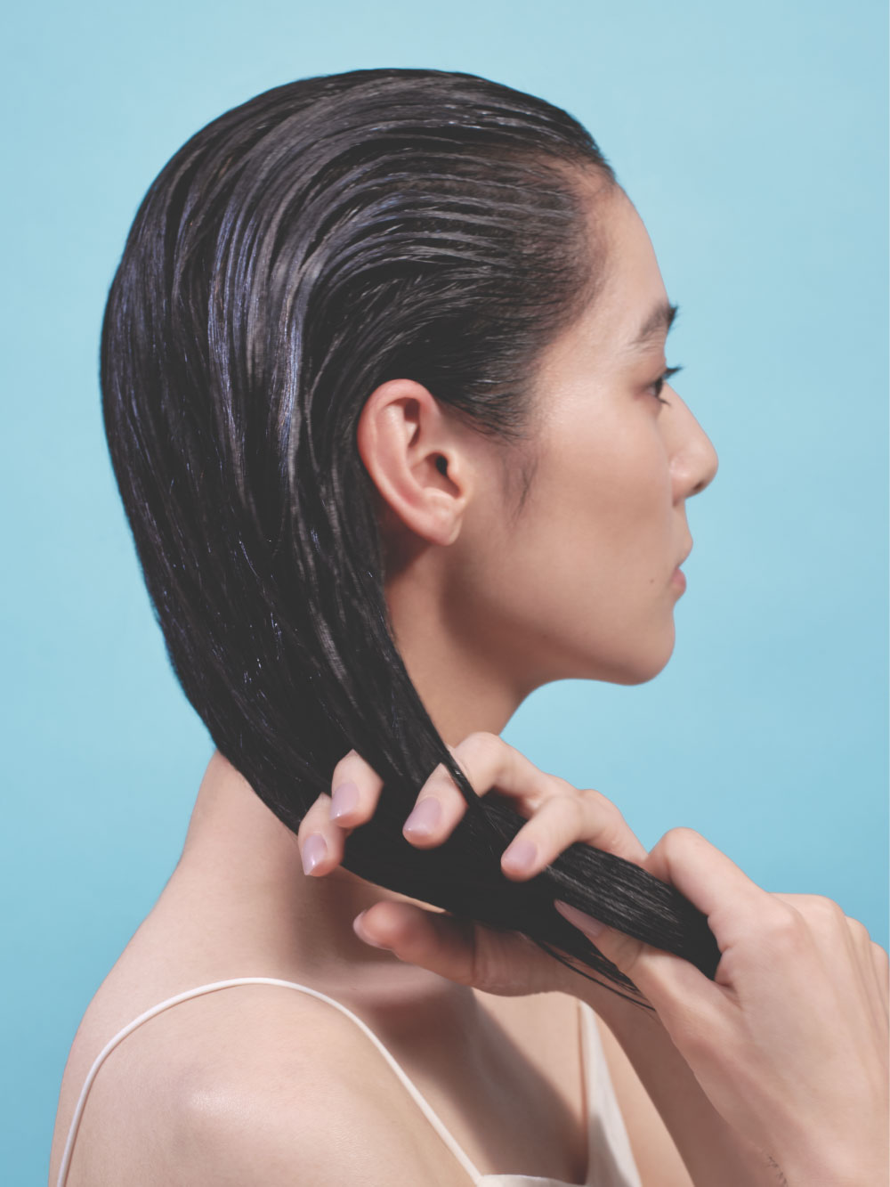 製品を使用している女性