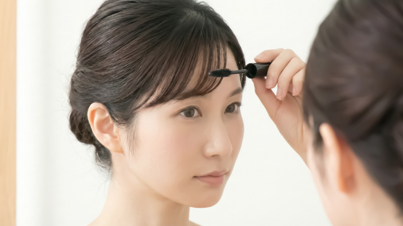 前髪・顔まわりのニュアンス調整